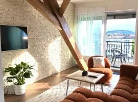 NEU! #CN Penthouse Oak