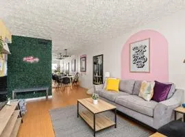 Music Row Gem Walk to Midtowns Best Bars Eats