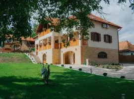 Szénafű