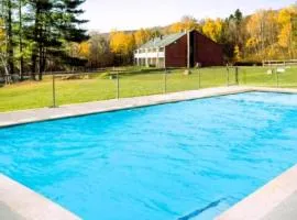 SPECTACULAR CATSKILLS VACATION OASIS- AMAZING Mountain Views-2 MINS TO HUNTER!