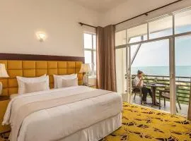 Beverly Beach Hotel & Transit