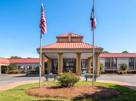 Village Inn Clemmons-Winston Salem, Trademark by Wyndham, hotel u gradu 'Clemmons'