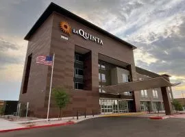 La Quinta Inn & Suites by Wyndham Phoenix West Glendale