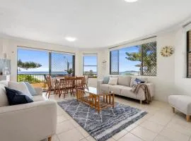 Beachfront Relaxing Getaway