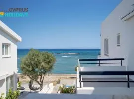 Sea Front Luxury Apartment
