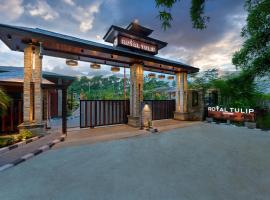 Royal Tulip Chitwan Nepal, hotel en Sauraha