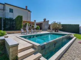 Villa Krajcar, rustic simplicity hugged by nature