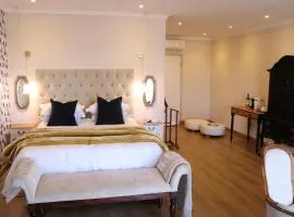 Romantic Wine Estate Stay in The Midlands