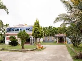 Reunion Serene Villa