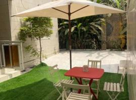 RÉSIDENCE VGP LOGPOM, hotel v destinaci Douala