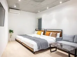 Ouverture102 Yoyogi Koen Station 10minute