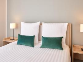 Zenitude Hôtel-Résidences Cherbourg, κατάλυμα με κουζίνα σε Cherbourg en Cotentin