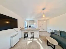 Charming and Modern 1-Bedroom Flat