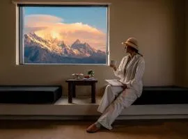 Mucheng Xichi Snow Mountain Art Resort Hotel (Baisha Ancient Town Branch)