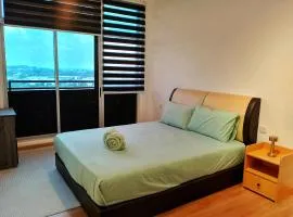 J5 Homestay 2 bedroom 4-5 pax Seri Alam