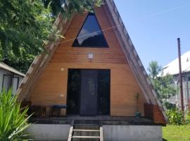 Kakhas Oda, hotel v destinaci Itʼkhvisi