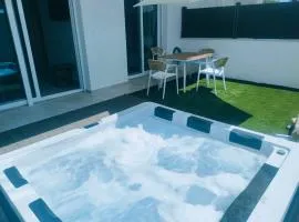 EriZen Jacuzzi suites
