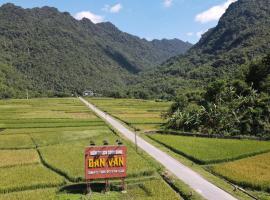 Mai Châu - Hoàng Anh Homestay, hotel in Hanoi