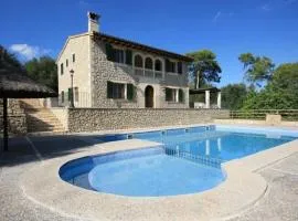 Villa Son Capellet casa con piscina en Petra