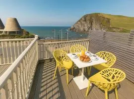 ILFRACOMBE RAPHAEL 2 Bedrooms