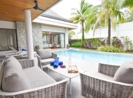 Breeze Villa - Luxury Relaxation in Phuket