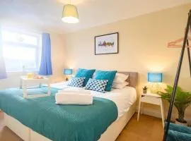 Merriotts Court - Parking - WIFI