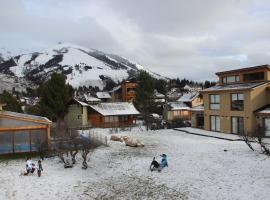 San Carlos de Bariloche में, होटल Departamento Cerro Catedral