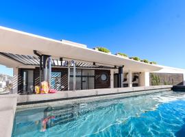 EIGHTY2 ON M - Fluent Serviced Apartments, hotel a Città del Capo