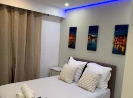 Appartement Valeria, hotel v destinaci Saint-Laurent-du-Var