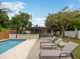 Private Pool Near The Beach Pet Friendly