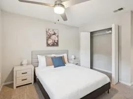 Kenridge Apartments 2035 I Comfy 2 Bed 2 Bath
