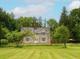 Gardener's Cottage, Twizell Estate