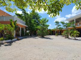 VILLA GABRIELA Hotel & Villas - EDEN RESTAURANT, hotel in Celestún