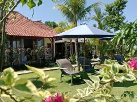 Uma Desa - Surf And Stay Medewi