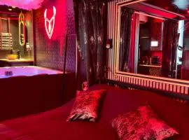 Luxuria - Jacuzzi et Hammam