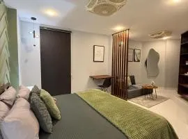 AC - Studio Apartment