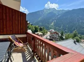 L’Éterlou Au pied des pistes, vue montagne