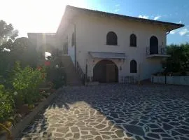 Villa Nicol