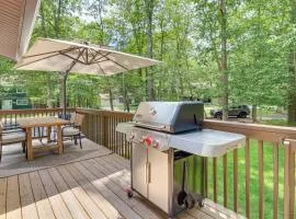 Pool and Lake Access, Yard Poconos Family Getaway