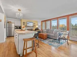 15 minute drive to Mt Bachelor Resort Perks