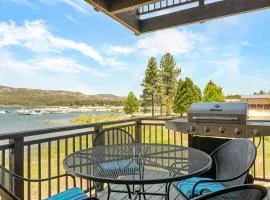 The Adler's Nest - Lakefront with Pool Spa and Summer Dock