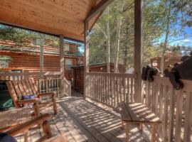 Perfect Getaway Cabin with Nearby Hike&Bike Trails, hotel a Breckenridge