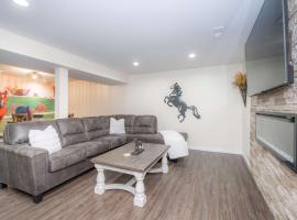 Horse Haven - 4 BDR Charmer Close to Ark Encounter, seoska kuća u gradu Vilijamstaun