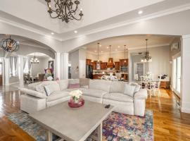 The Bishops Manor Stay for 10, hotel in West Chester