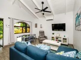 Costal Comfort-2 bedroom Condo