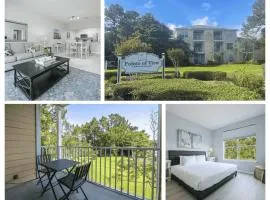 Sunshine & Whiskey - Condo Near Grand Boulevard