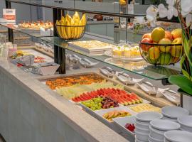 Hotel Plaza Camboriú, hotel in Balneário Camboriú