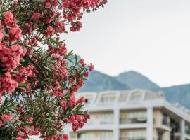 Hotel Nobo Nest, hotel di Dalhousie