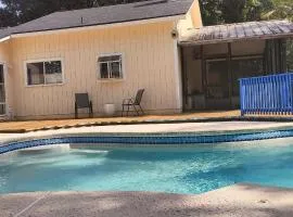 Entire home Private swim pool Quiet area