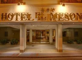 El Meson Hotel Tacna, hotel poblíž Mezinárodní letiště Coronel FAP Carlos Ciriani Santa Rosa  - TCQ, Tacna